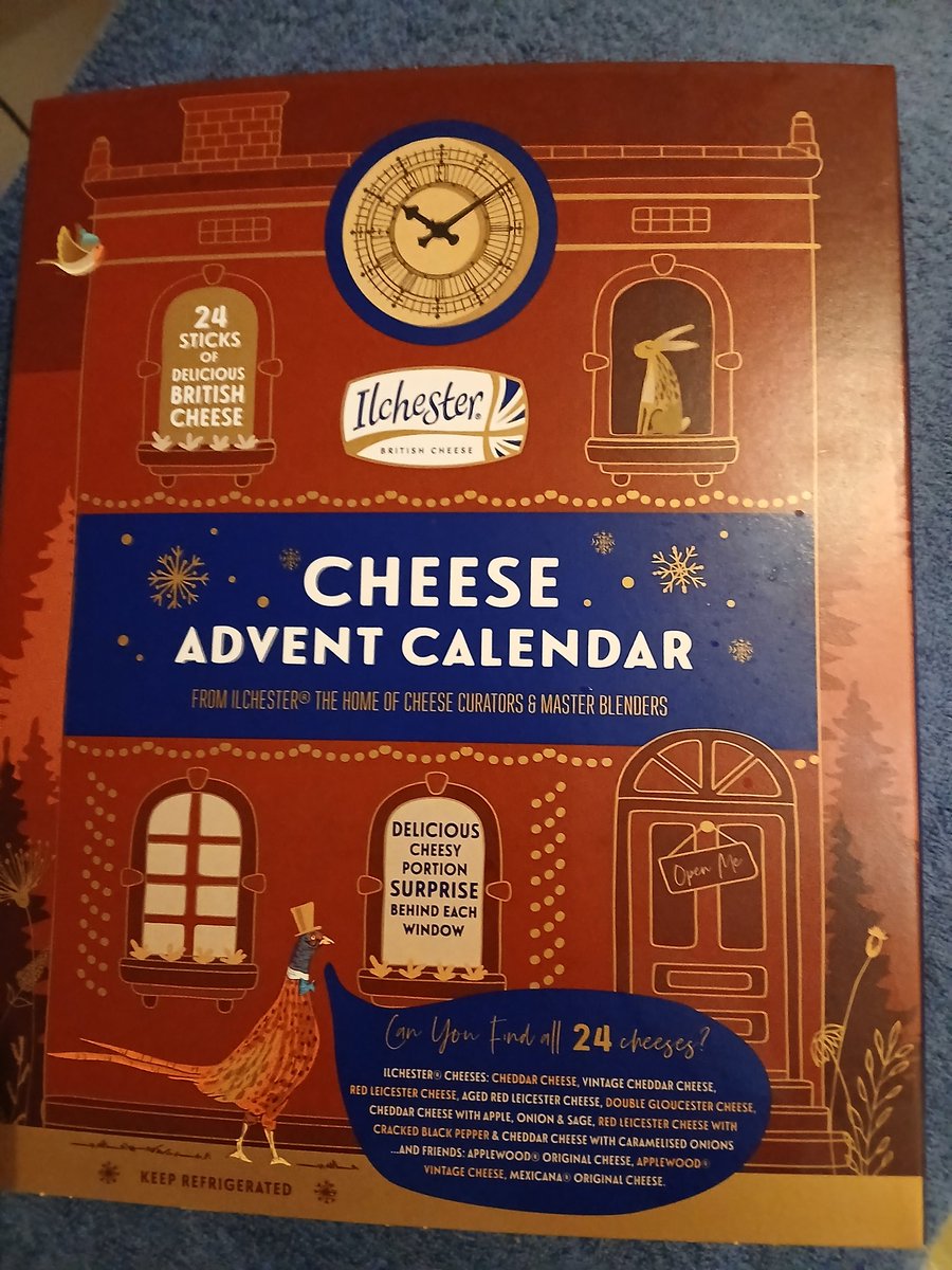 tyresohaxan's tweet photo. Har en snäll man som förstår mig! 🙏🤗 Hade ju sagt ifrån Rituals adventskalender i år pga har så mkt produkter kvar + fick ju ett jultåg istället, men lite ost slinker ju alltid ner! 🙏😍🥰🧀🧀🧀 #julnörd #ostfreak #novent https://t.co/9K79R5F9iF
