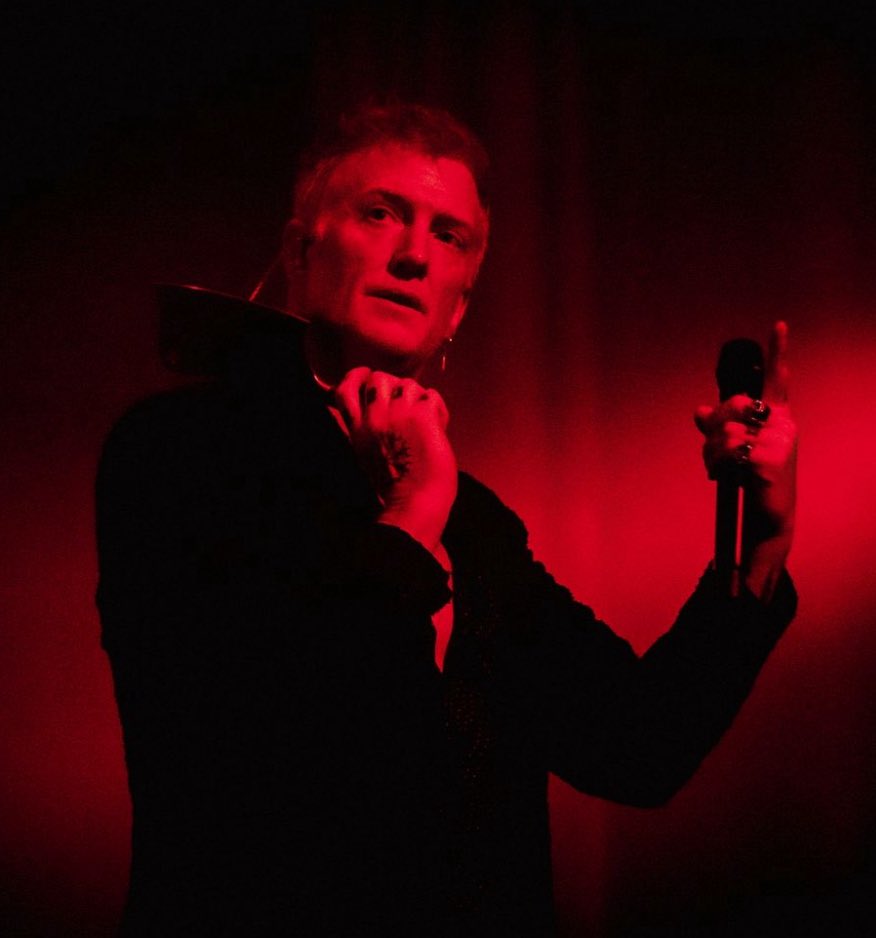 Daily Jho (@icometorevel) on Twitter photo 