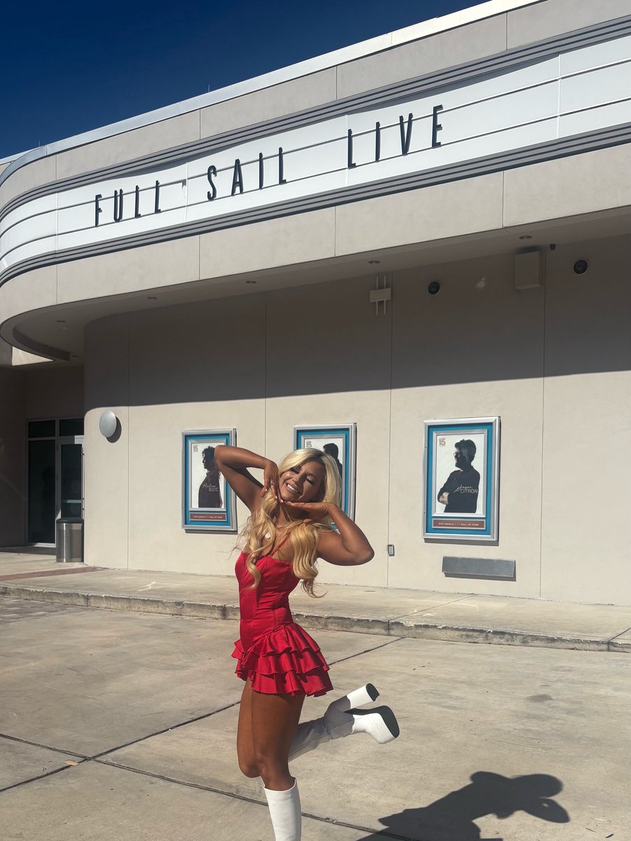 Myla Grace ☾⋆ マイラー・グレース tweet media