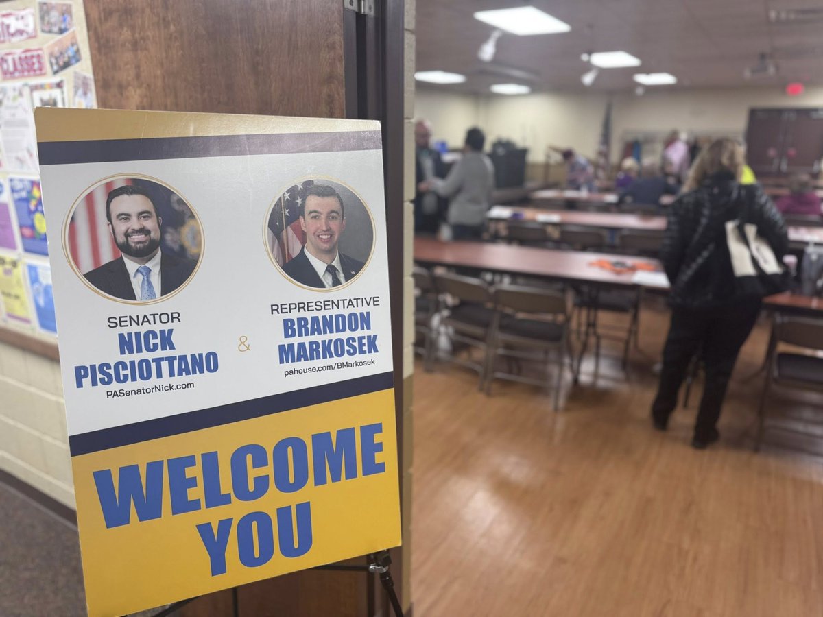 RepMarkosek's tweet image. Great time at our $cam Jam event at Monroeville Senior Citizen Center w/ @SenPisciottano, PA Banking &amp;amp; Securities, PA Office of Attorney General, AARP PA Office, Monroeville Police &amp;amp; Allegheny County Sheriff&apos;s Office. Thanks to everyone who came to learn about scams to stay safe!