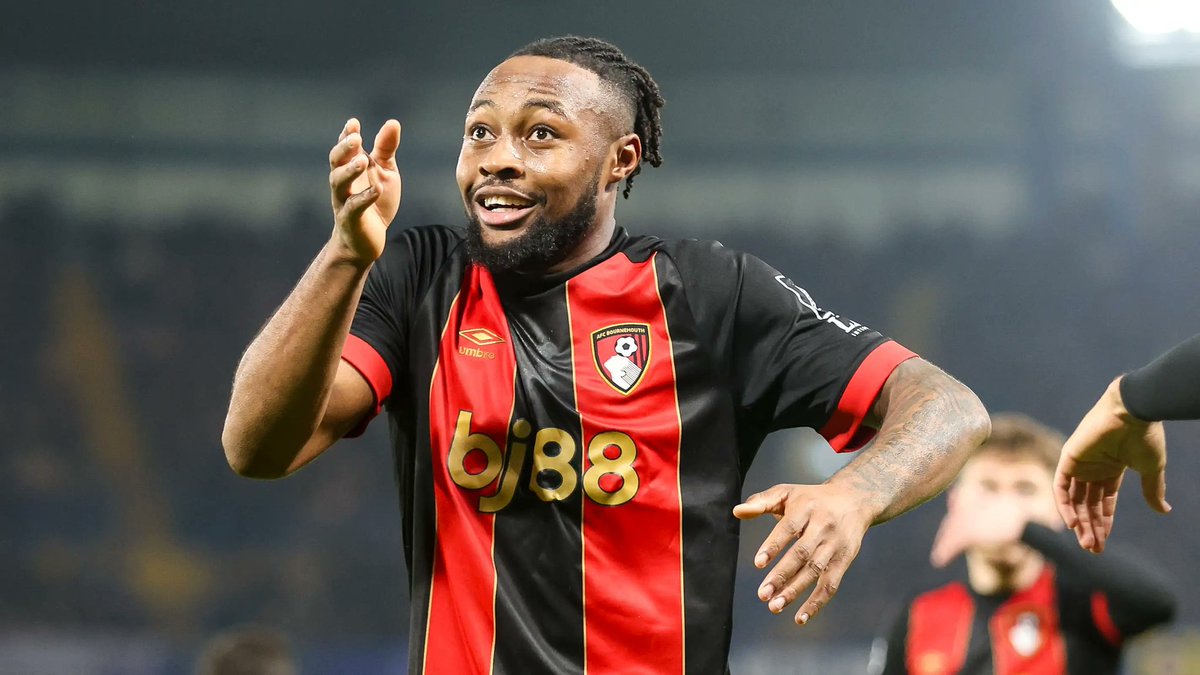 🚨🚨

طُرحت احتمالات ضم مارك غيهي وأنطوان سيمينيو وآخرين كثر في يناير، لكن لم تُبرم أي تحركات كبيرة بشأن أيٍّ منهم.

<a href="/LewisSteele_/">Lewis Steele</a>