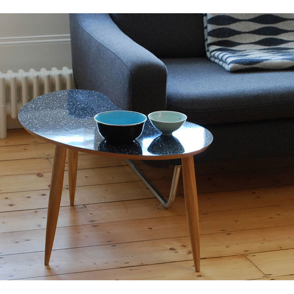 RetroToGo's tweet image. Everyone needs an occasional table, and if your need is also midcentury modern, then check out the midcentury curved top tables by Judy Clark. Various shapes and colours and all made for you. bit.ly/47DuSzs