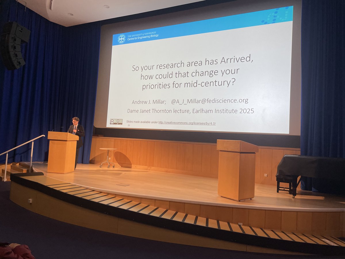 talbotlabTSL's tweet image. Thought-provoking seminar today from Andrew Millar  - on open data, &amp;amp; the science/economics of Arrival - pivoting your science to address the most important threats to humanity. Hugely impressive, stimulating talk &amp;amp; discussion. @EarlhamInst