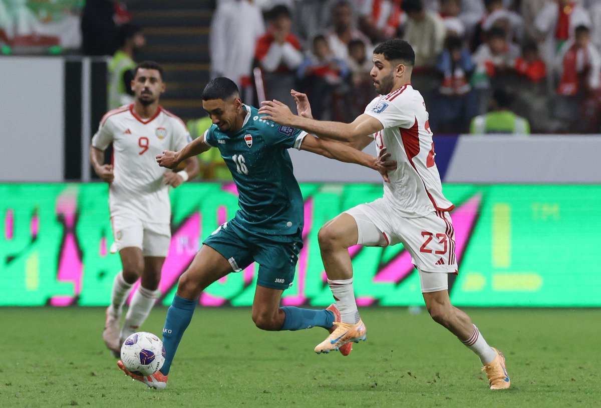 العراق أهدر فرص التفوق في الشوط الأول، والإمارات أظهرت قوتها في الثاني بحصار محكم واجهه استبسال دفاعي 
اللياقة خانت أسود الرافدين، ودكة الأبيض أحدثت الفارق.  
حكم اللقاء خطف الأضواء
تعادل يؤجل الحسم إلى موقعة البصرة 
#العراق_الإمارات #كأس_الخليج