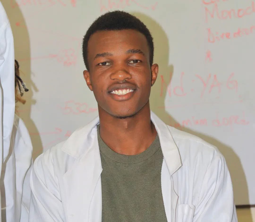 polo_kimanii's tweet image. This is a post to appreciate one of the best website and app engineers I have worked with.

His name is lenox. 
@lexx_lenox has worked on all my sites

He always delivers regardless of how much limited information I have provided him with of what I need

I Salute this young man