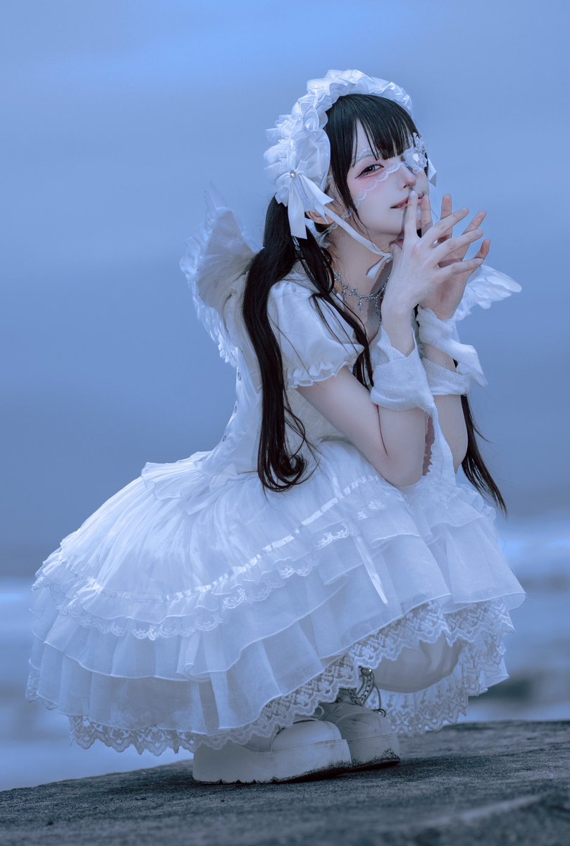 A̳͔̟̝̩̿̽͗̎̂̔̌̈́́̈́̚n̫͎̭͍͒̑̑̒̿͂́͋̏̅ͅĝ̬̝̭̣̗͙̝̮̘̳́͛̈̋̿̏́ͅe̪͍͈̗̅͗͂̽̿̔̓̅ͅl͓̪̬̩̦̱̳̓͛̆̉̈̀.𝙚𝙭𝙚