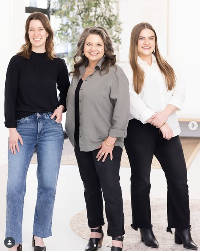 OrfieldDesign's tweet photo. Fresh Faces, Same Trusted Team ✨✨✨
We recently updated our headshots &amp; we’re excited to share the faces behind Orfield Design &amp; Construction! 

#OrfieldDesignAndConstruction #MinnesotaRemodeling #DesignBuild #BehindTheScenes https://t.co/q2w8UgeabB