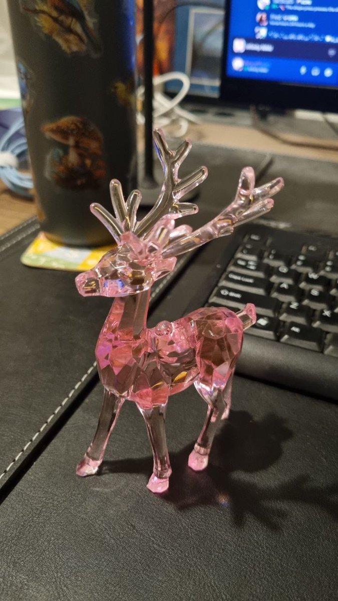 Something something gemstone

Idk I don't watch Steven king