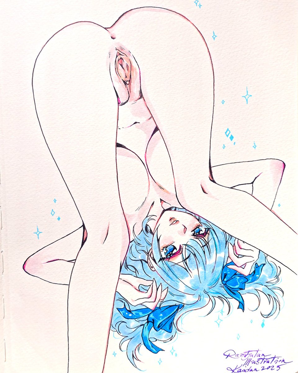 I’m back from Kaidan, and it's time to show you some comms I made there.
Here is the first one