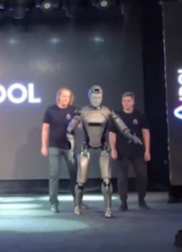 First robot was made in skolkovo