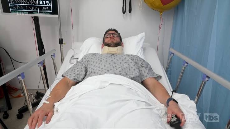 “ur sick if you wanna watch women bleed”