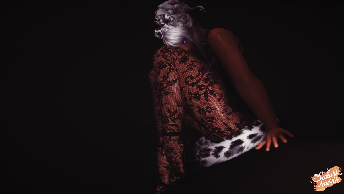 xivsakari's tweet photo. Dark βThere is the darkness that frightens, the darkness that soothes, the darkness that is restful. Which type of darkness has you? #ffxivsnaps #ff14 #ffxivgamer #ffxivgpose #ffxivgposer #ffxivmods #ffxivmiqotegirl #gpose #ffxivglamours #ffxivaddict #sakiposes #gposers https://t.co/6RaRHncHX6