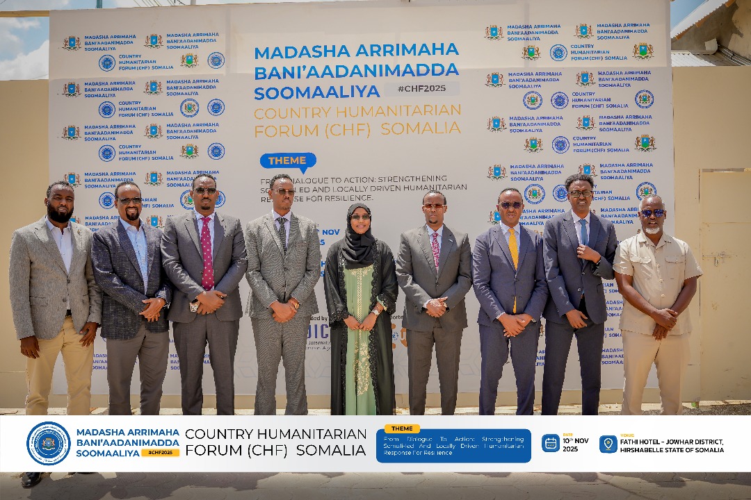 SoDMA_Somalia's tweet photo. 1/ The 9th Country Humanitarian Forum CHF officially concluded in Jowhar, the capital of Hirshabelle State. The forum brought together senior officials from the Federal Government, Member States, and international and local agencies.
#Jowhar #CHF2025 #Somalia #HumanitarianForuM https://t.co/SxP73M4EWv