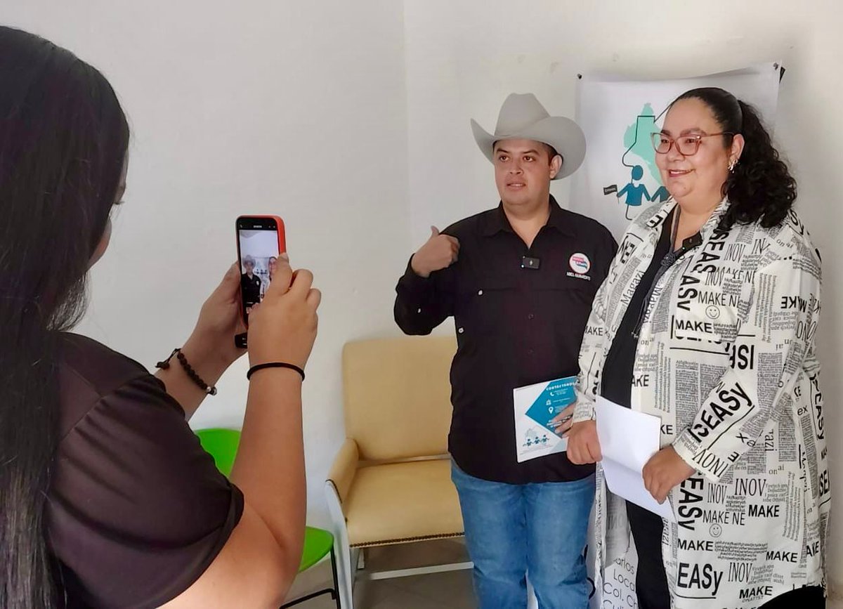 InstitutodePro's tweet image. A través del programa itinerante, continuamos fortaleciendo las acciones de prevención con espacios de capacitación, afiliación al programa IMSS-Bienestar y acercamiento con estudiantes, personas defensoras de #DDHH y #Periodistas en los municipios de #ElFuerte y #Guasave.