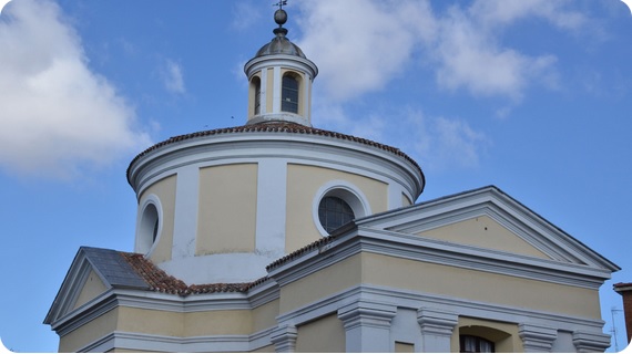 #Leganés. Toca felicitar a la <a href="/AVSanni1/">A.VV. San Nicasio</a> por su iniciativa de DECLARAR Bien de Interés Cultural la Iglesia de San Nicasio. 
Aprobada hoy en el pleno municipal. 
Mayor protección y debe ser otro referente cultural del barrio. 
Haciendo Barrio