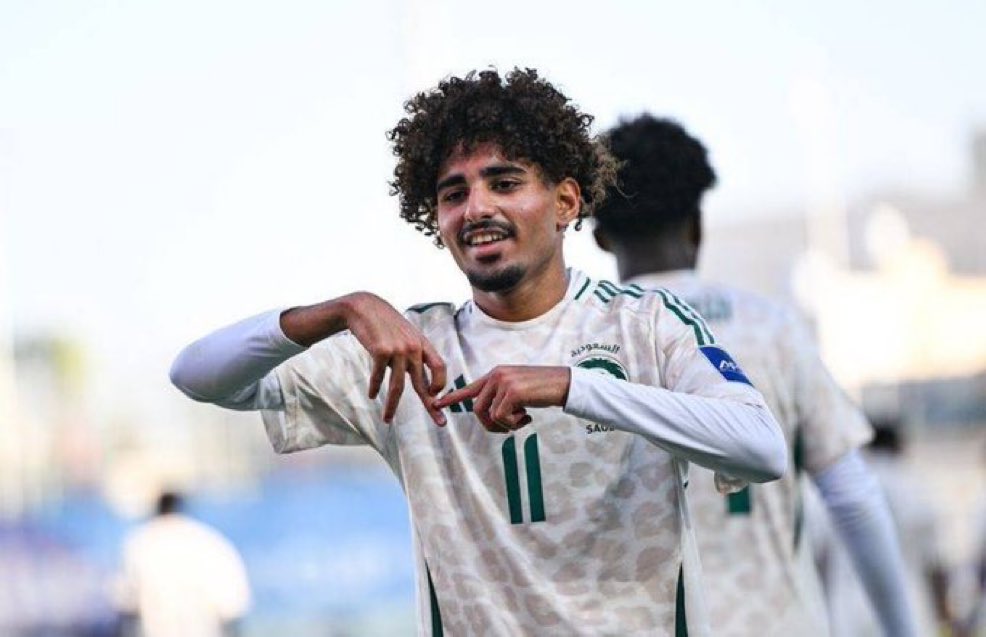 🚨🚨🚨🚨|| الرياضية :

(3) أندية مهتمة بالتعاقد مع لاعب #الفيحاء صبري دهل بالتعاقد معه بالشتوية القادمة وبدأت الأندية بالأتصالات مع نادي الفيحاء لمعرفة طلبات إدارته ✍🏻🟠

— صبري دهل يملك عقد مع الفيحاء حتى 2027
— الأندية المهتمة " النصر ، نيوم ، الاتحاد "