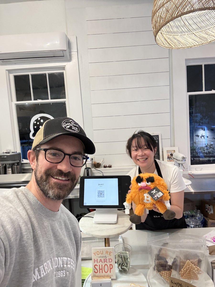 bobscully3's tweet image. Another local merchant accepting bitcoin! Come visit Marin and buy ice cream with bitcoin at The Shack!

Turns out Bitty is a vanilla guy. Makes sense - no memecoins, no ICOs, no trading - just save and live off the hardest money, simple. @spiralbtc 

Thanks @milessuter @jack 🧡