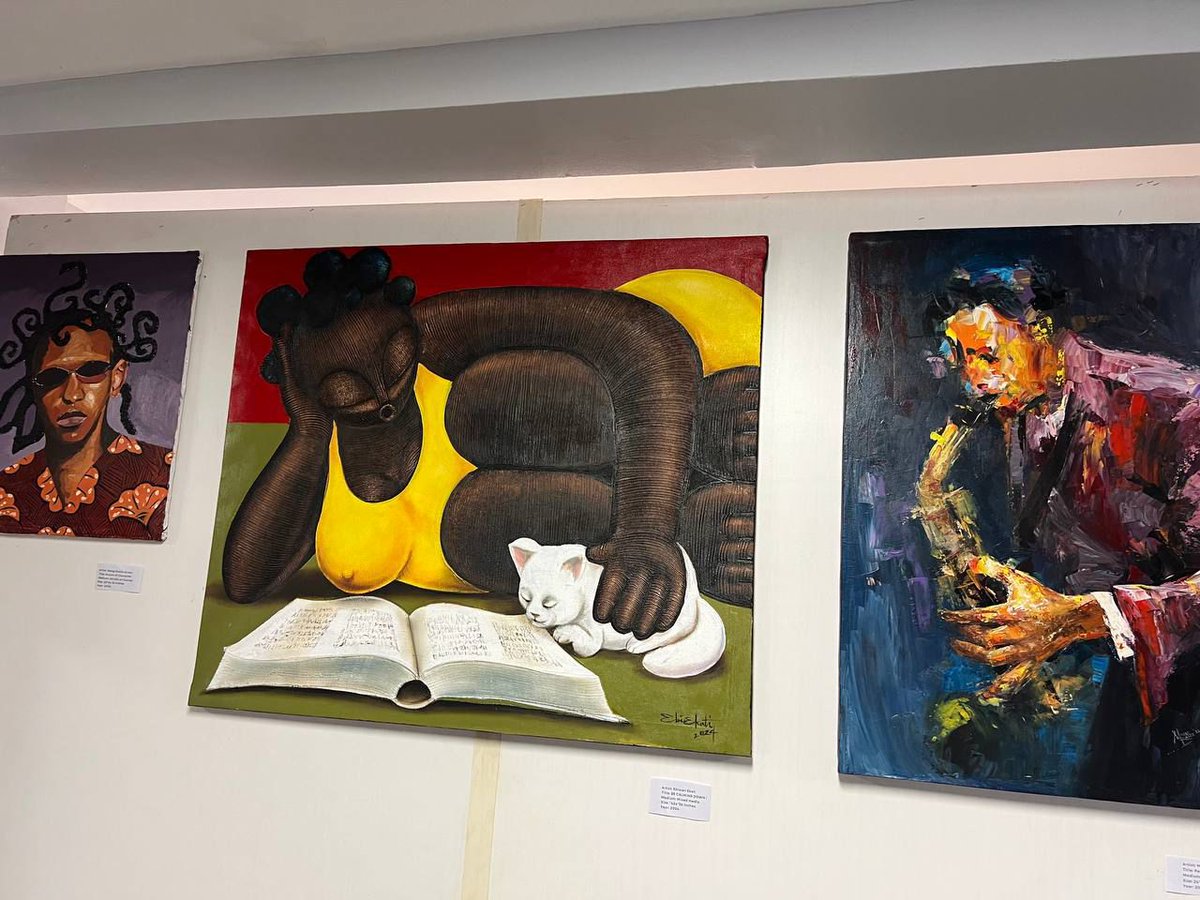 PyaleWorkhub's tweet image. As we count down to the next edition of our Art Exhibition, Here&apos;s why you should mark your calendars! 
- The Networking Opportunity we give!
- The opportunity to experience art like never before 

👀 Link in the comments 👇🏾