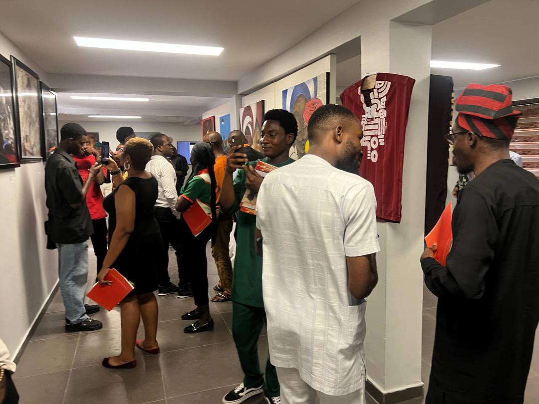 PyaleWorkhub's tweet image. As we count down to the next edition of our Art Exhibition, Here&apos;s why you should mark your calendars! 
- The Networking Opportunity we give!
- The opportunity to experience art like never before 

👀 Link in the comments 👇🏾