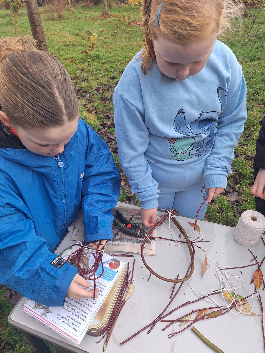 Mrs. Duff - Forest School. tweet media
