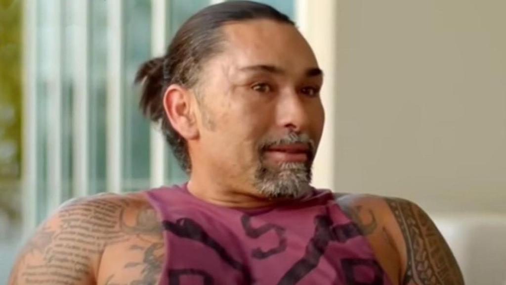 Lo de "Chino" Ríos es patológico. El tipo está lleno de odio y, como buen fascista, vomita su odio contra la izquierda. La izquierda no tiene la culpa de que haya gastado una millonada en parecerse a Brad Pitt y lo hayan dejado igual que a la Tigresa del Oriente. Supéralo.