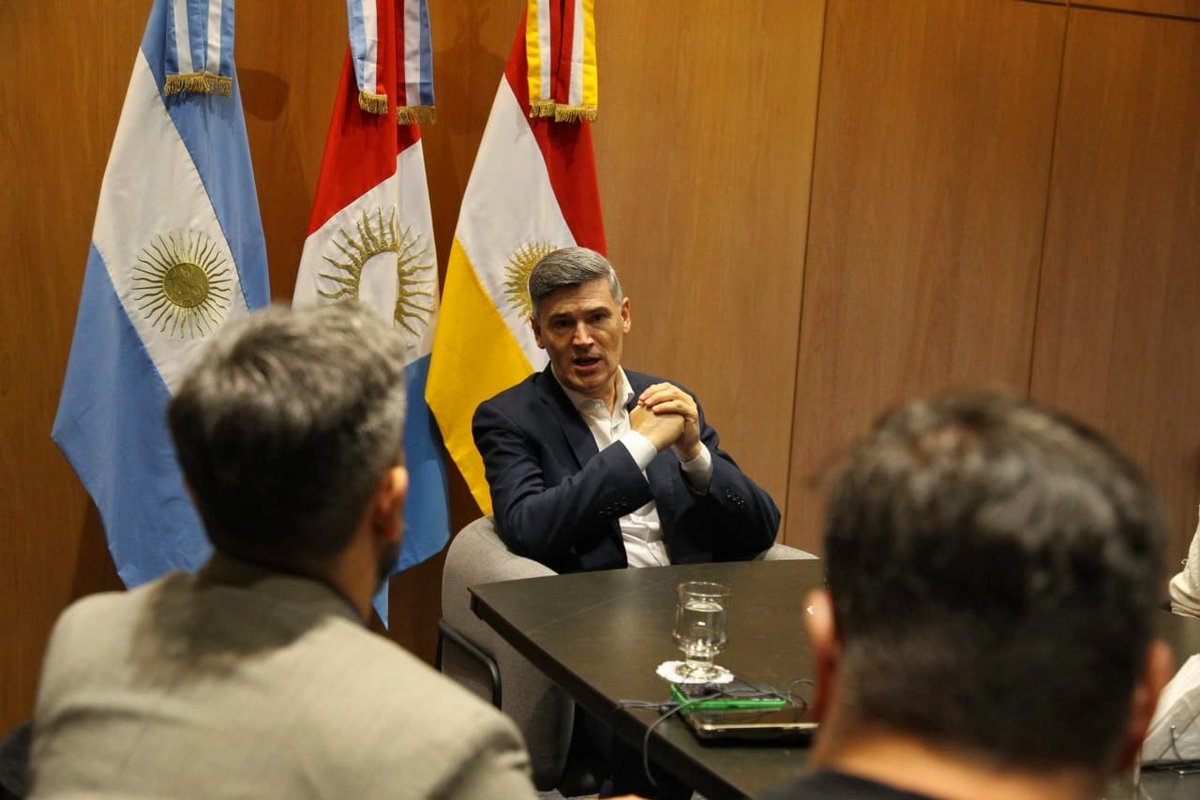 El intendente <a href="/PasseriniOk/">Daniel Passerini</a> retoma hoy sus actividades habituales a cargo del Ejecutivo local, luego de tomar licencia por una intervención quirúrgica y según los plazos establecidos por los profesionales médicos a cargo de su recuperación, que marcha según lo previsto.