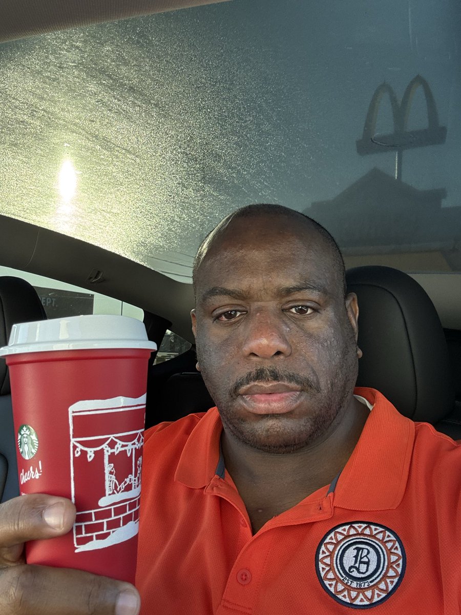 Mr. Fanning tweet media