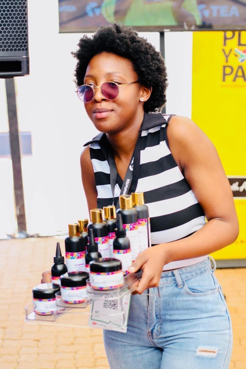 LimpsJewellery's tweet photo. Business: InneRoots Essentials 
Contact Person: Amu Shivuri
Address: 252 Bongani Street, Tshamahansi Village, Mokopane, 0600
Cell phone: 0715019624
Email Address: wilmaamu@gmail.com

PRODUCTS 

HighCare Products: Hair Growth Oil, Hair butter Cream, Clarifying Shampoo . https://t.co/Z1ubZCL2x5