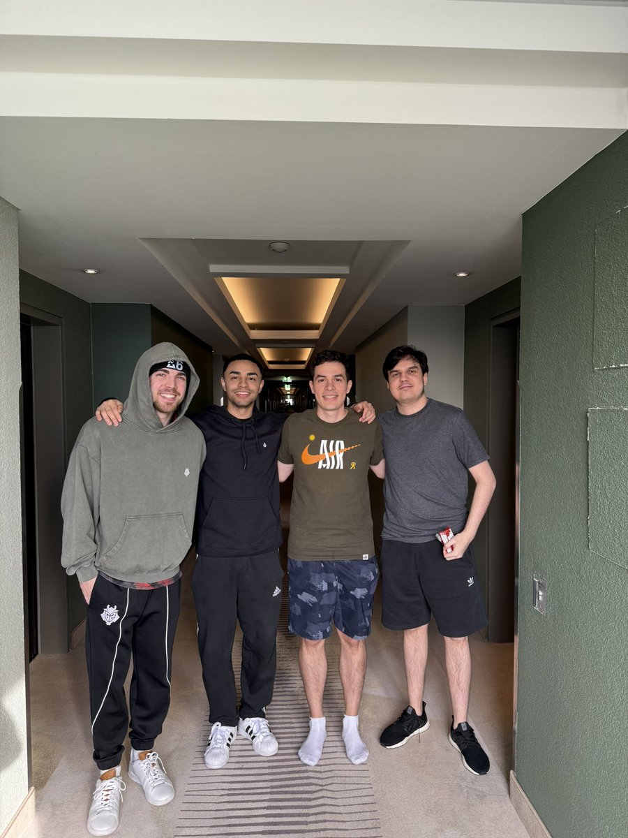 G2 Alem4o tweet media