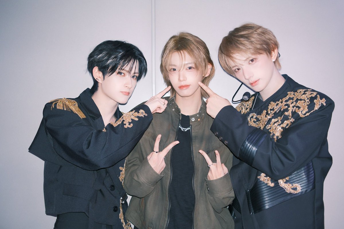 [#씽]

綠卡line~~

#XODIAC #소디엑 #SING #씽