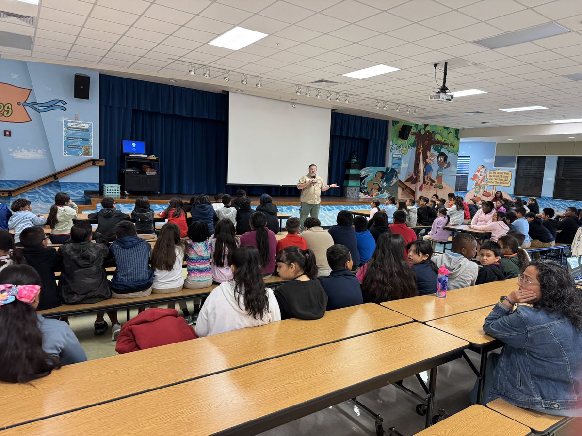 Starting this Thursday with <a href="/lukedollar/">luke dollar</a> explains what it’s like to be a scientist with 4th graders at <a href="/EPEBobcats/">Eden Park Elementary</a>