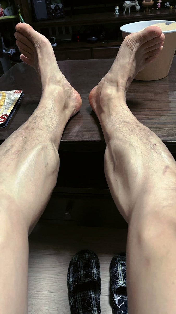 谁来舔👅