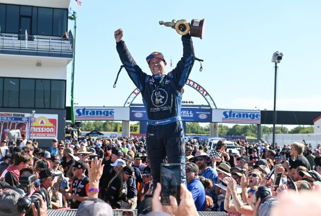 📺: <a href="/VICESports/">VICE Sports</a> and <a href="/NHRA/">NHRA</a> have partnered for a six-part docuseries about the high-octane world of NHRA Drag Racing, titled "Chasing Speed".

The series, presented in six one-hour episodes, will premiere January 21 at 9 PM ET on VICETV and document the 2025 campaign.

#NHRA