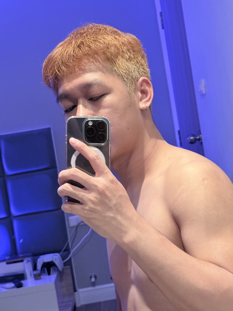 ชอบผมสีส้มอ่าาาาาาาา 🥹