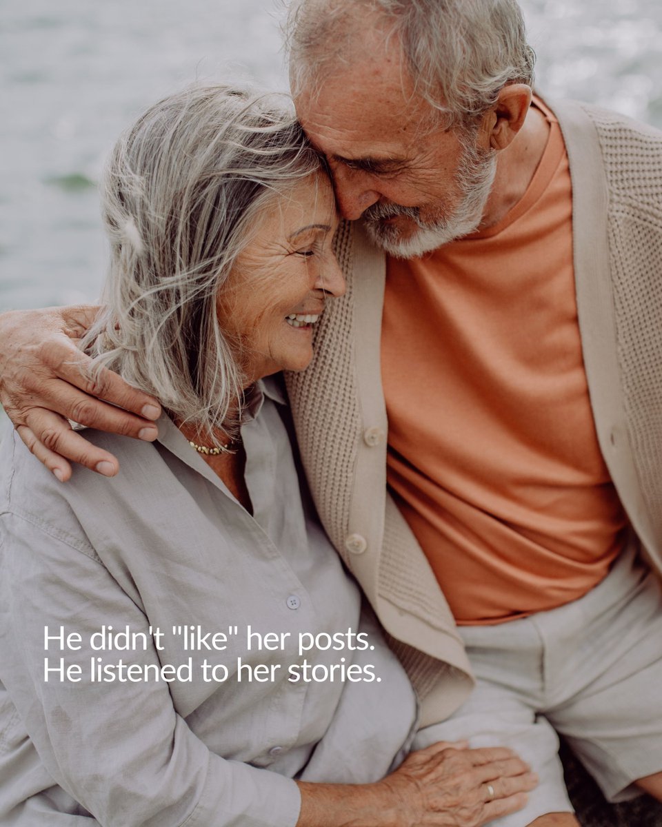 wearemudita's tweet image. Ready to find more space for what truly matters? 
➡️ Discover a tool for deeper connection: bit.ly/3YFK62V 
#MuditaKompakt #MoreOfflineMoreLife #MindfulTech #DigitalDetox #RealConnection