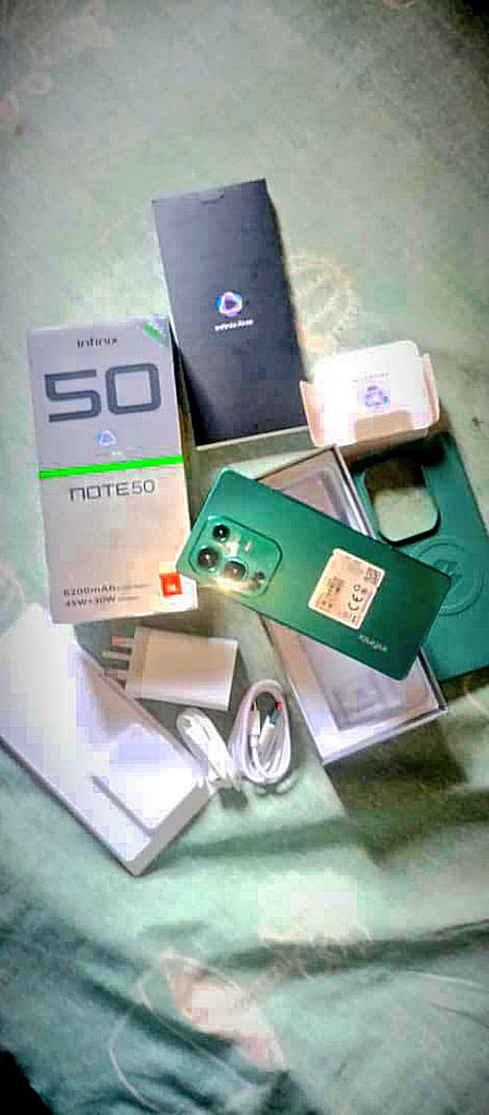 Sbashiru15's tweet photo. Started this year with infinix zero 8, and I'm ending it with  infinix Note 50pro+.  Thank you @CaptJamyl https://t.co/DZGanDIje0