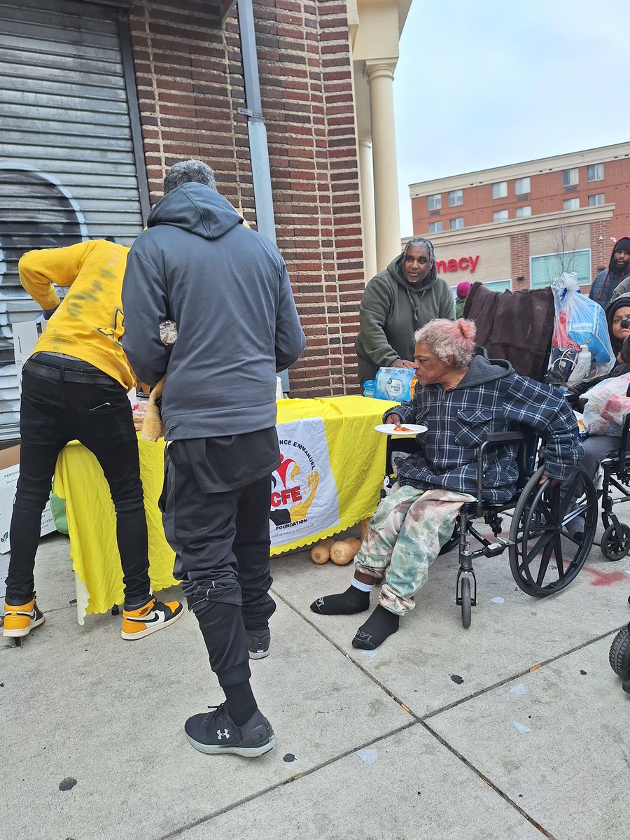 Florence_Stree's tweet photo. Please I name your support on my project of feeding and clothing the homeless and children in Baltimore city 👉Zelle @Cfefoundation01@gmail.com #Homeless #Community #Baltimore #Maryland #nonprofit https://t.co/uC24R4qkFg