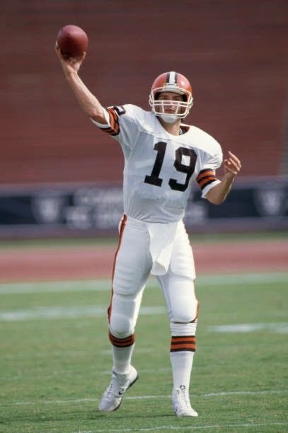 BrownsHistory46's tweet photo. Bernie Kosar #BernieBernie 🙏 #DawgPound https://t.co/qUF4G88lwf