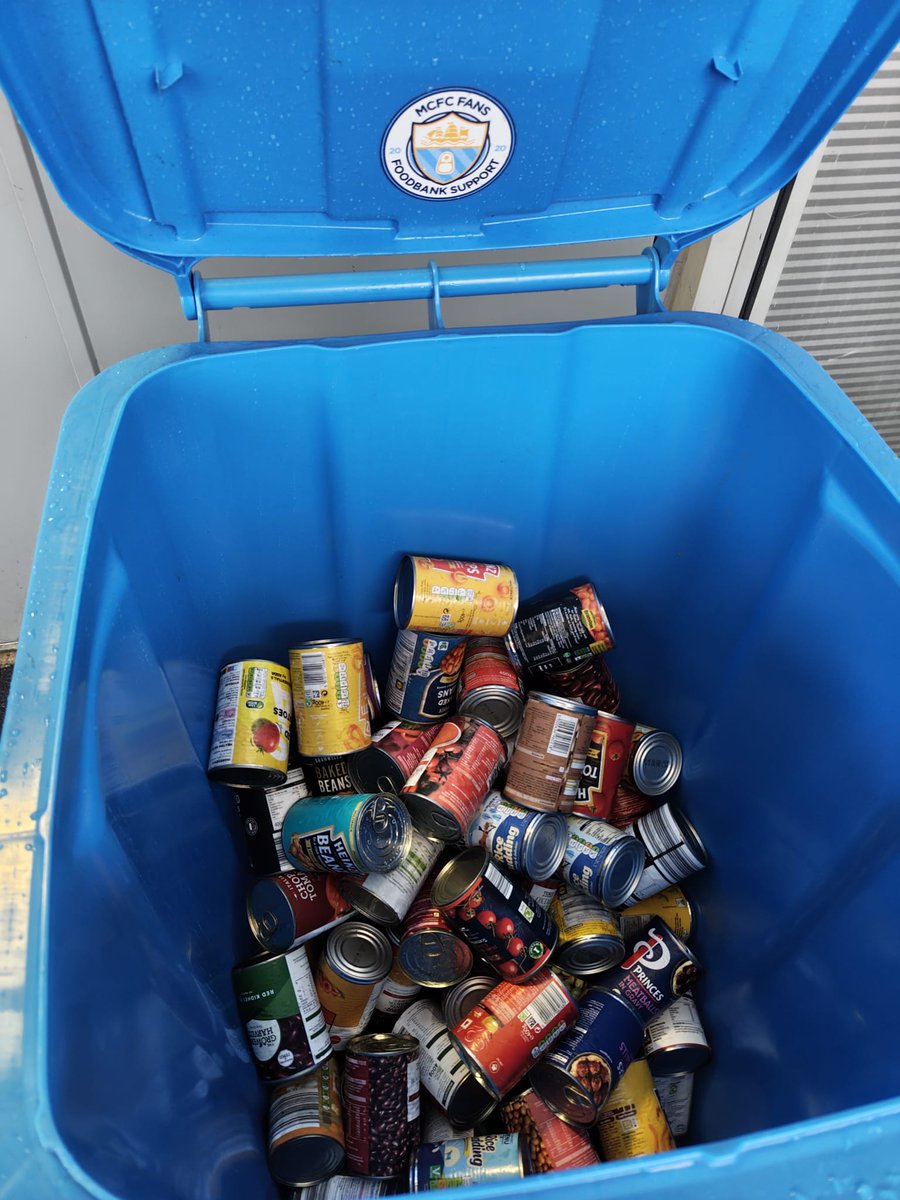 MCFCfoodbank's tweet image. Can confirm we received another 151.2kg of donations last weekend from City and Liverpool fans @spiritofshankly , @citcmancity and @milvetsosc! 

All in aid of @McrFoodbank and the most vulnerable people in Manchester! 

Thank you everyone, making a big difference - see you soon!