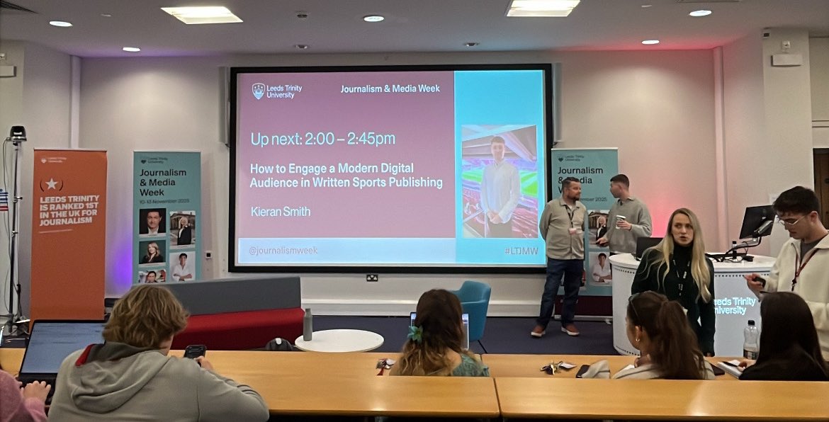 JournalismWeek's tweet image. ~Engaging Modern Digital Audiences~ Sports media in the digital age Insights from @KieranSmith08 at #LTJMW…📱⚽️

“@LeedsTrinity the foundation of my success” 

 #Sport #SEO #Media #LeedsTrinity