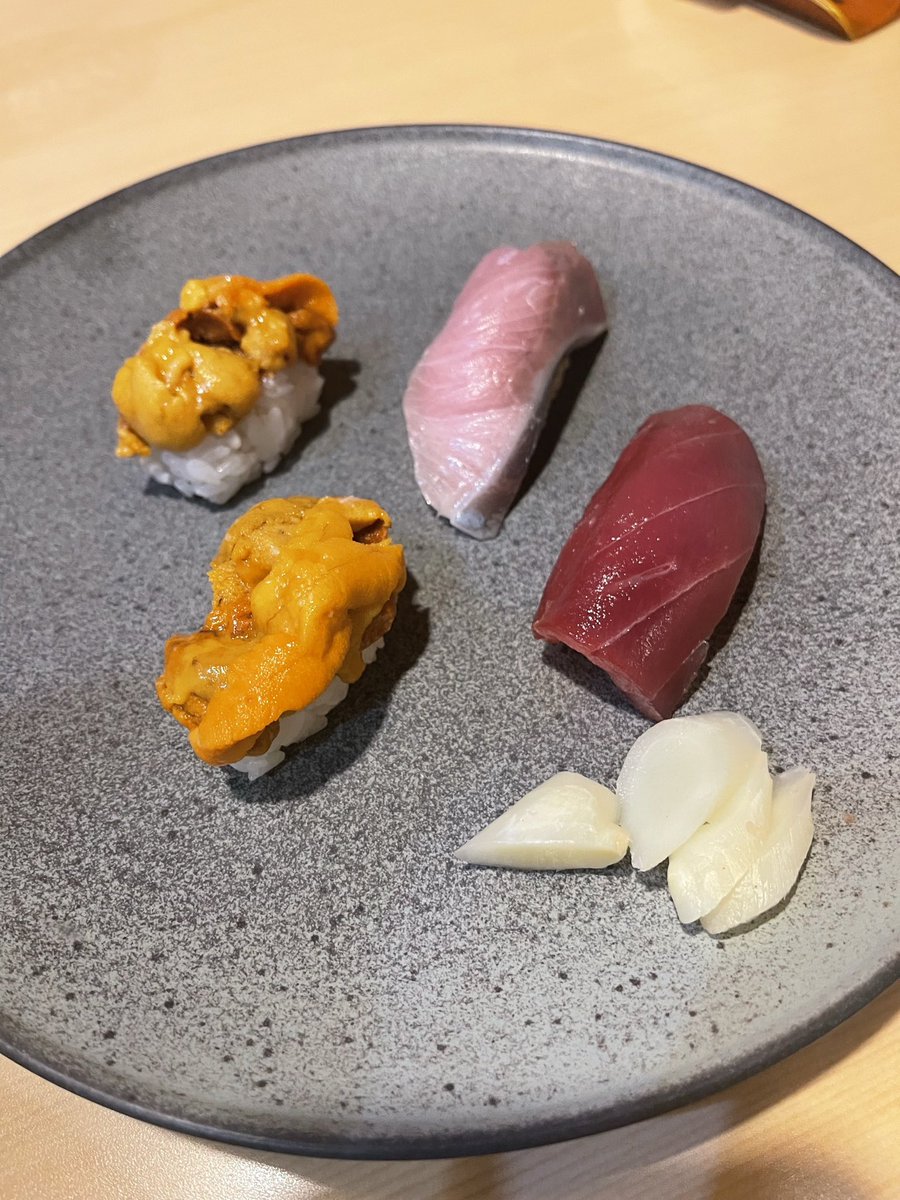 hzk11_rad's tweet photo. 誕生日は朝までオールしてベロベロでした https://t.co/BNd2RrGYuw