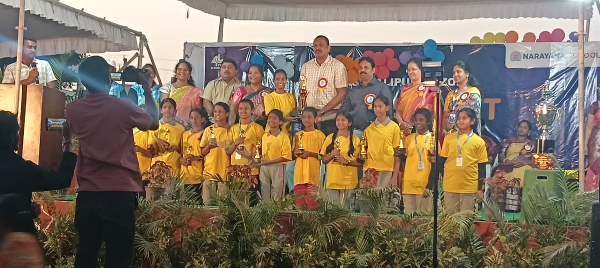 sprmtsrtc's tweet image. NARYANA PREMIER LEAGUE PRIZE DISTRIBUTION AS CHIEF GUEST.