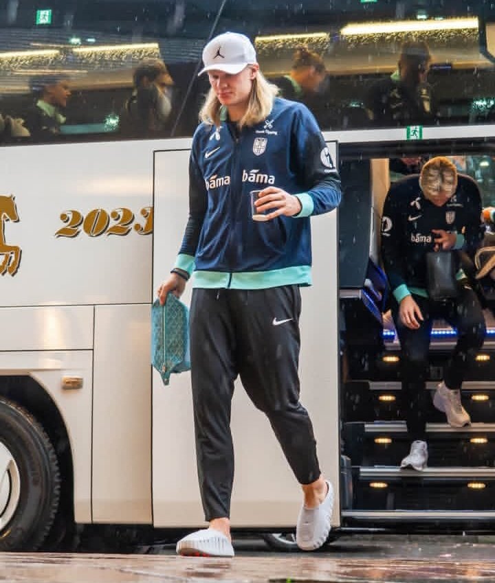 They're now copying Haaland?