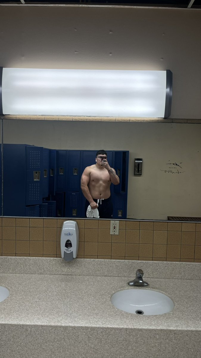 Julian Castillo tweet media