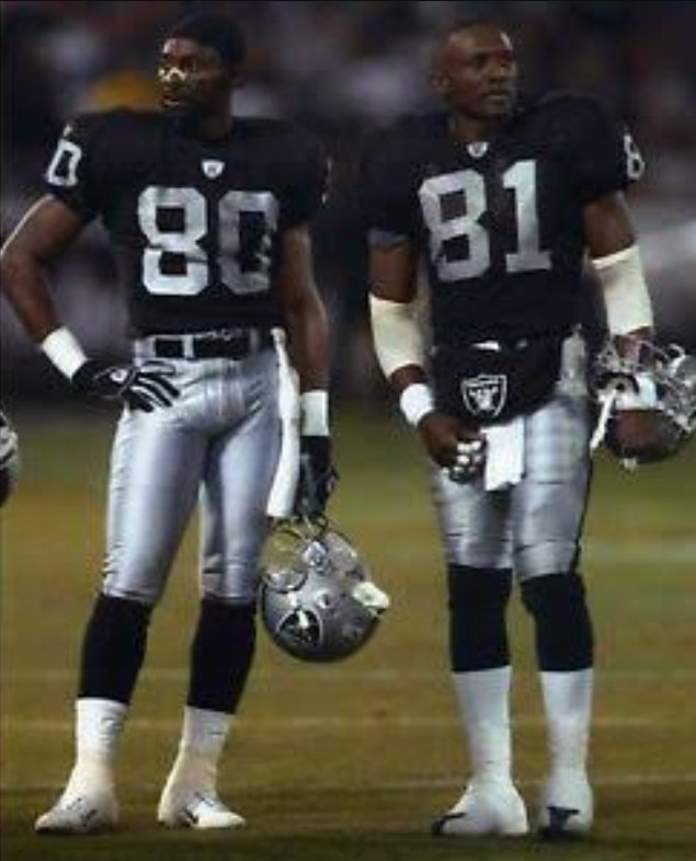 Oscar El Sanchez tweet media