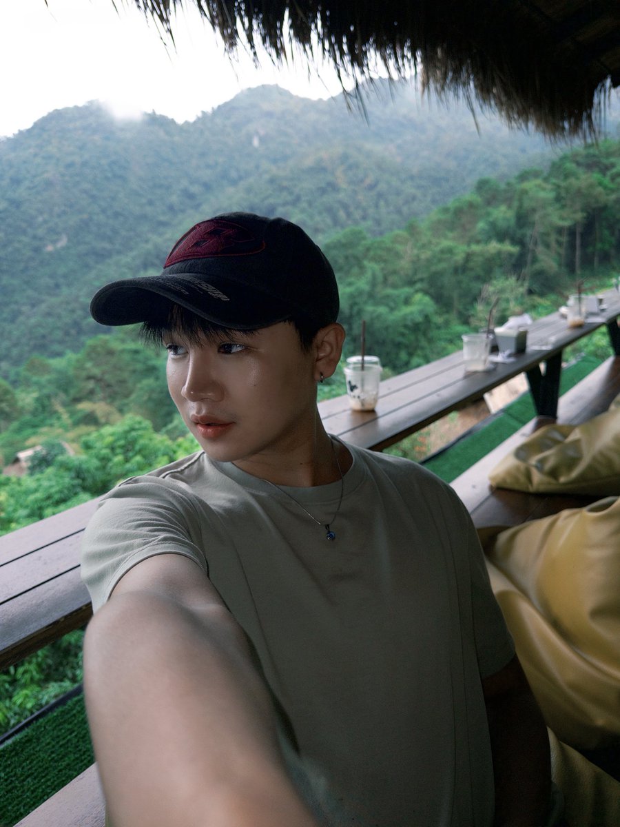Peach31246's tweet photo. I don’t need anyone, I just need peace inside.🤍✨ https://t.co/hah9k6CT69