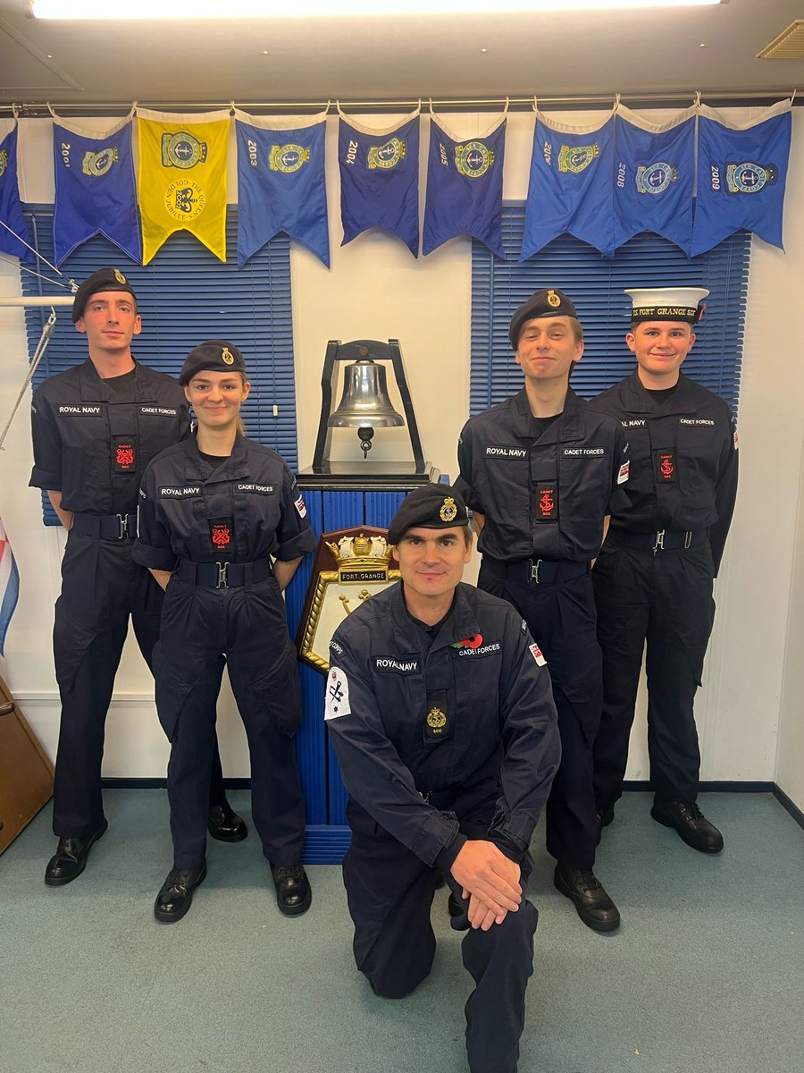 We are proud to celebrate the recent and well-deserved promotions of CPO Hrodek, POC Daniel, POC Vanesa, LC James and LC Aiden 👏

They have all demonstrated dedication, commitment, leadership, and teamwork to achieve this - BZ! 🌟

#SeaCadetsUK #ProudMoment