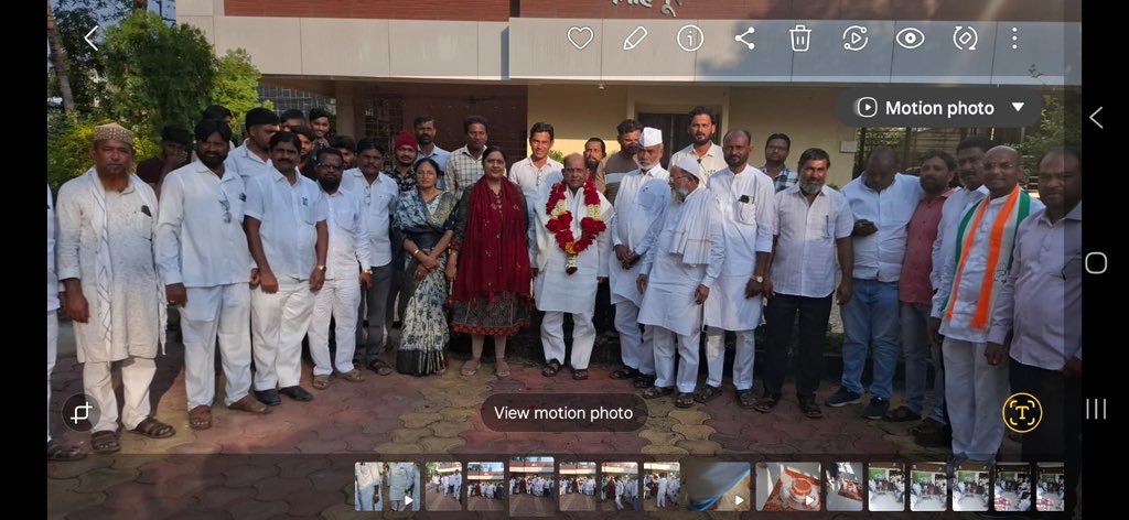 SATAVRAJEEV's tweet photo. 📍Kalamnuri,Dist.Hingoli:
Meeting of INC Kalamnuri Party workers in the context of upcoming Local body elections for Municipality. https://t.co/3pYu6E3weH