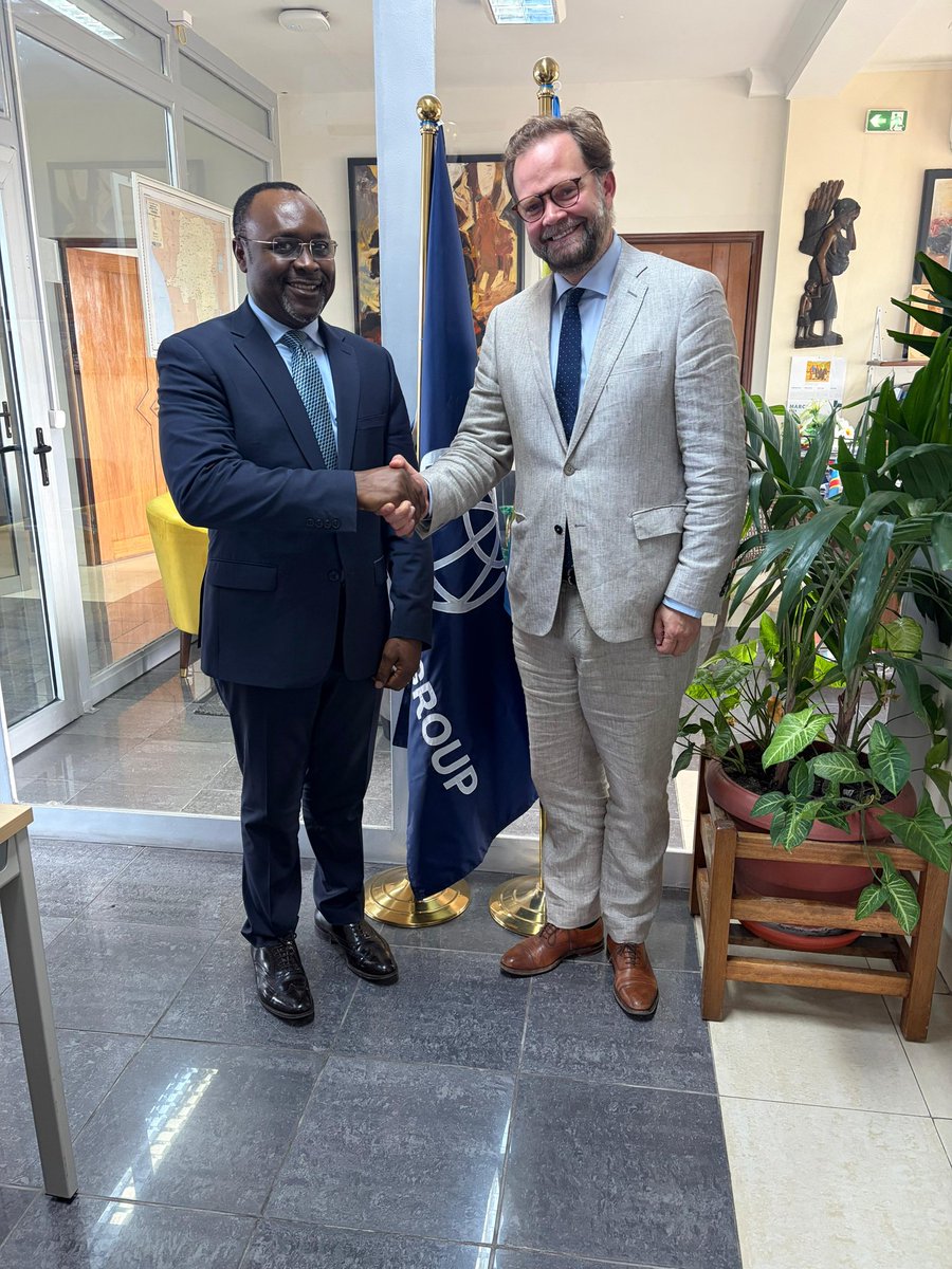 Albert Zeufack tweet media