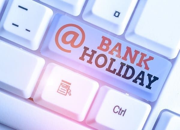 CharterCapital's tweet image. Most banks close when the Federal Reserve does. 🏦 That means your business payments could stall during the holiday season. 📅

▶️ Plan ahead: bit.ly/4onMIfA 

#CashFlow #SmallBusiness #FinanceTips